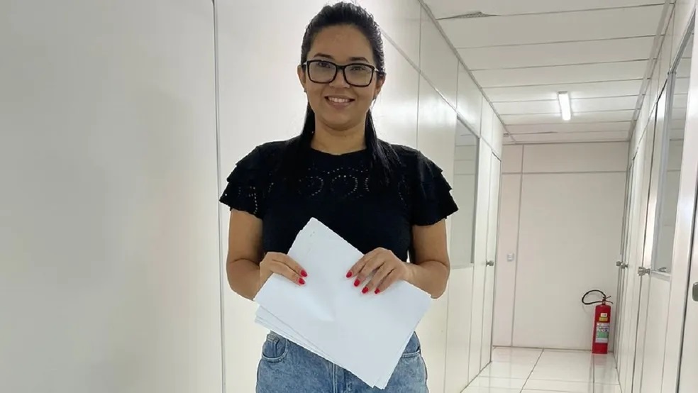 Mãe que relatou discriminação em entrevista de emprego recebe várias propostas de trabalho; veja o VÍDEO