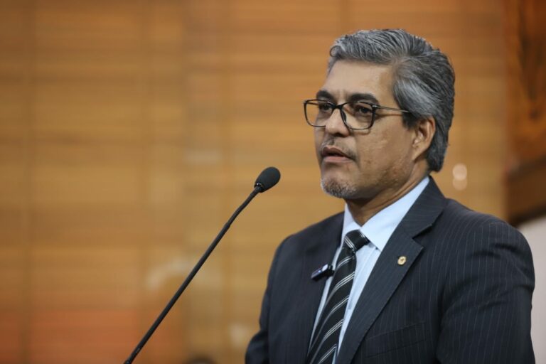 Deputado estadual Edvaldo Magalhães