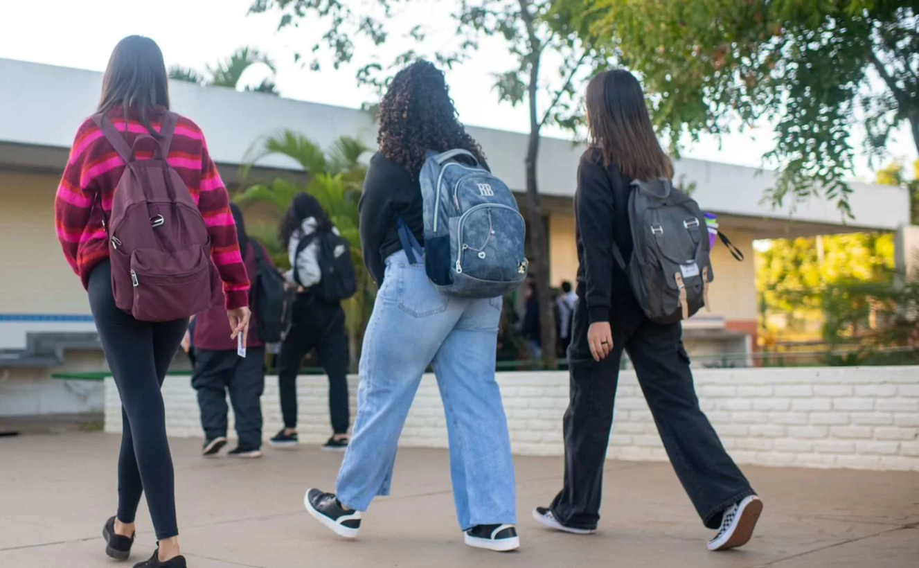 Estudantes do Fies podem pedir renovação de contrato pelo app