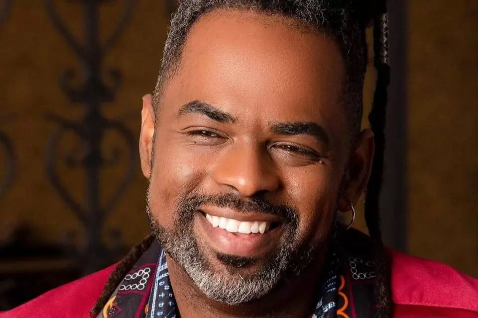 Manoel Soares diz que negros deveriam ganhar mais que brancos; Entenda