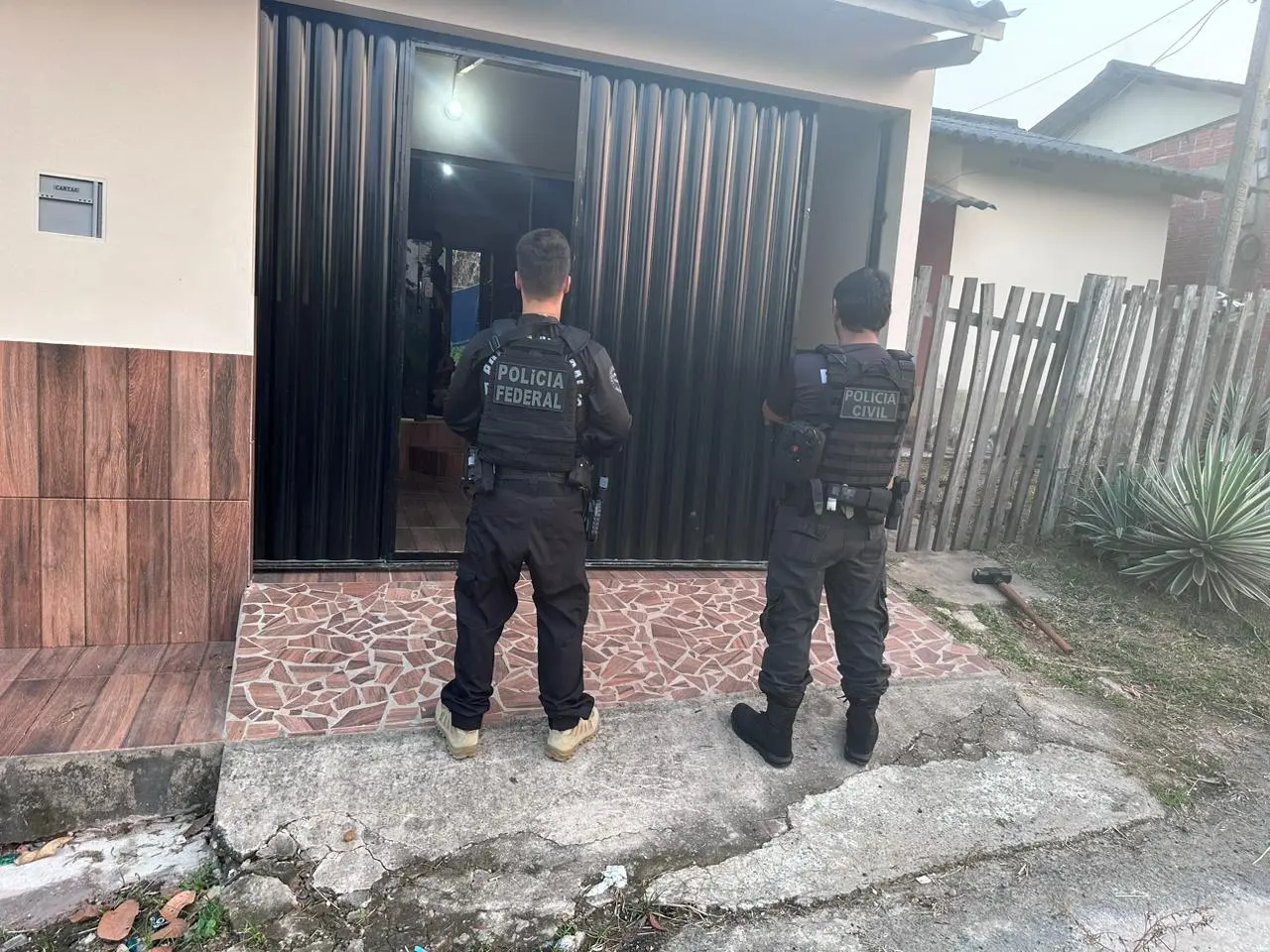 Força Tarefa da Segurança Pública cumpre 8 mandados judiciais contra membros de facção no Acre