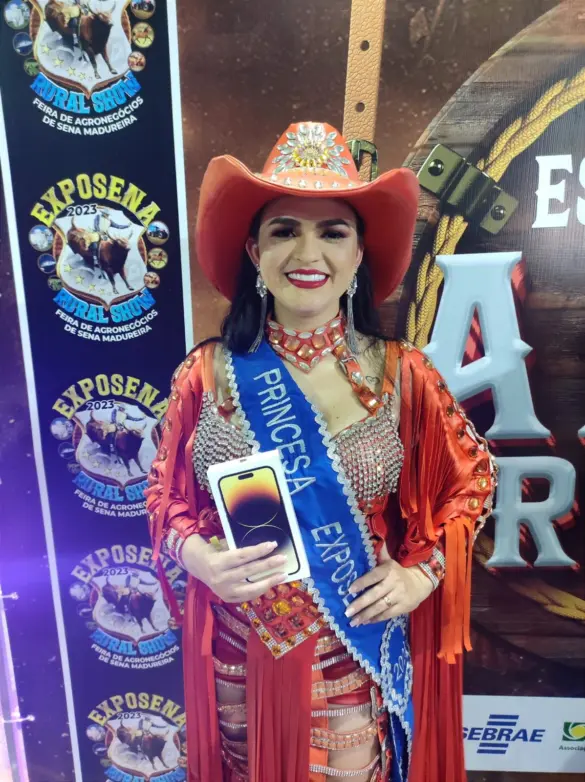 rainha e princesa exposena (3)