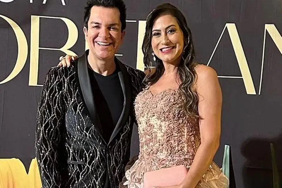 Esposa de Regis Danese conta decepção com carta escrita por ele na UTI
