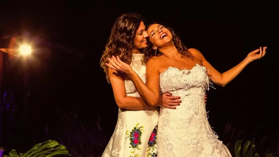 Daniela Mercury sobre 10 anos de casamento: ‘Demos coragem pra muita gente’