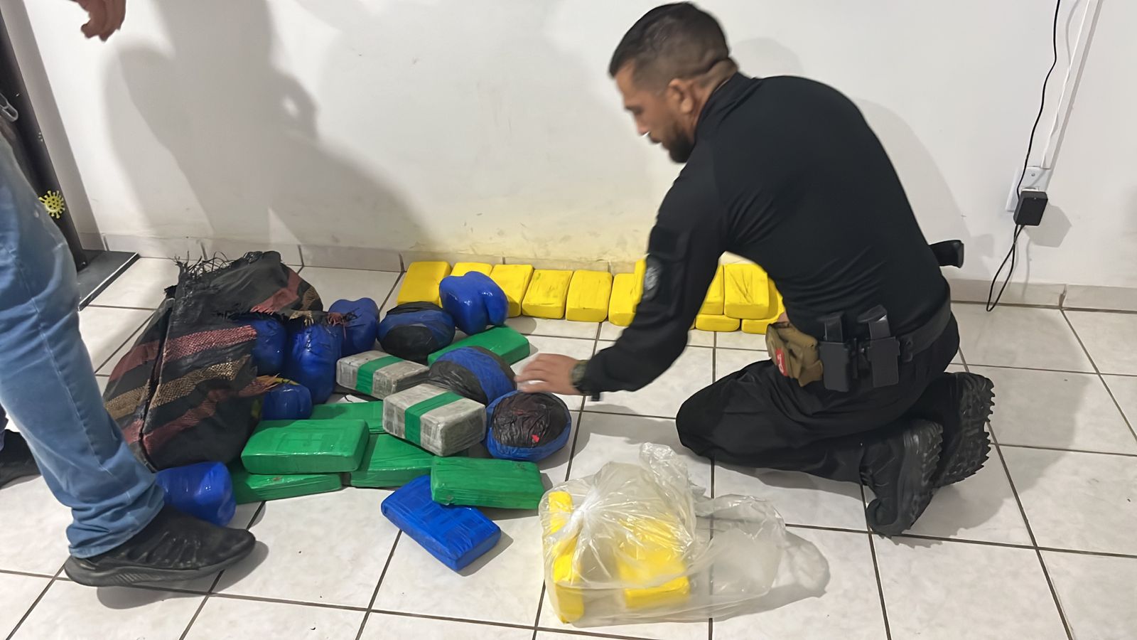 Polícia Civil integra operação que apreendeu mais de 70 quilos de drogas no Vale do Juruá