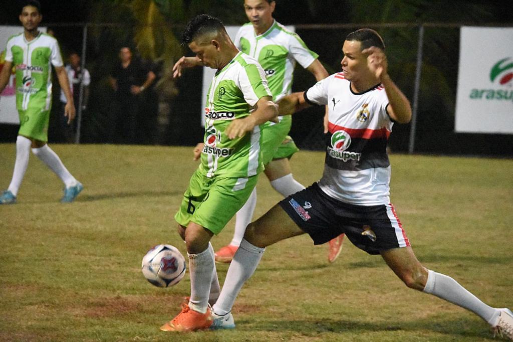 Papirô bate Real Aviário nas penalidades e conquista título da 7ª Copa Arasuper Papirô bate Real Aviário nas penalidades e conquista título da 7ª Copa Arasuper