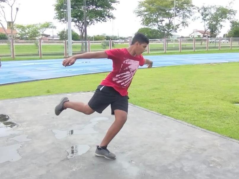 Atletismo fecha a fase Estadual dos Jogos Escolares na Ufac
