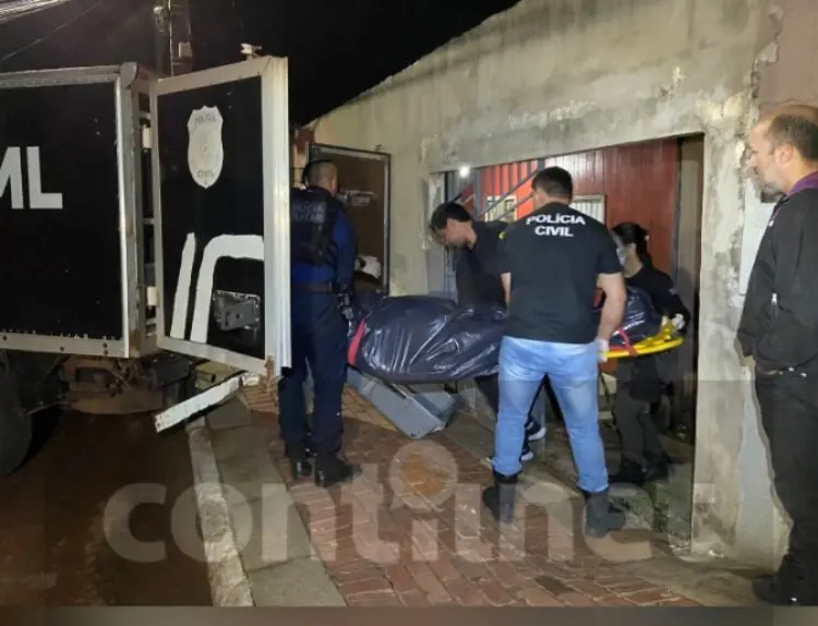 Esposa encontra militar da reserva morto e ensanguentado no chão de sua residência