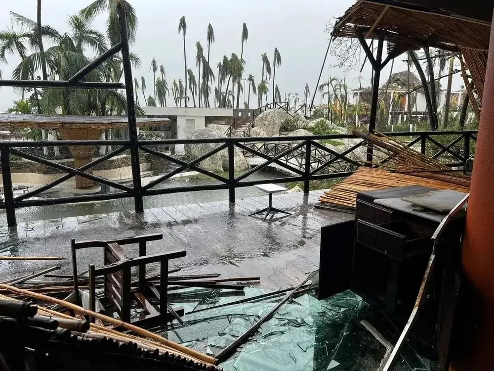 Hotel de Chaves em Acapulco é devastado por furacão: veja fotos