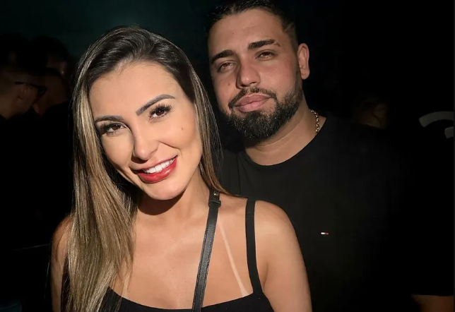 Andressa Urach revela reação do namorado ao falar que não vai deixar de ser garota de programa