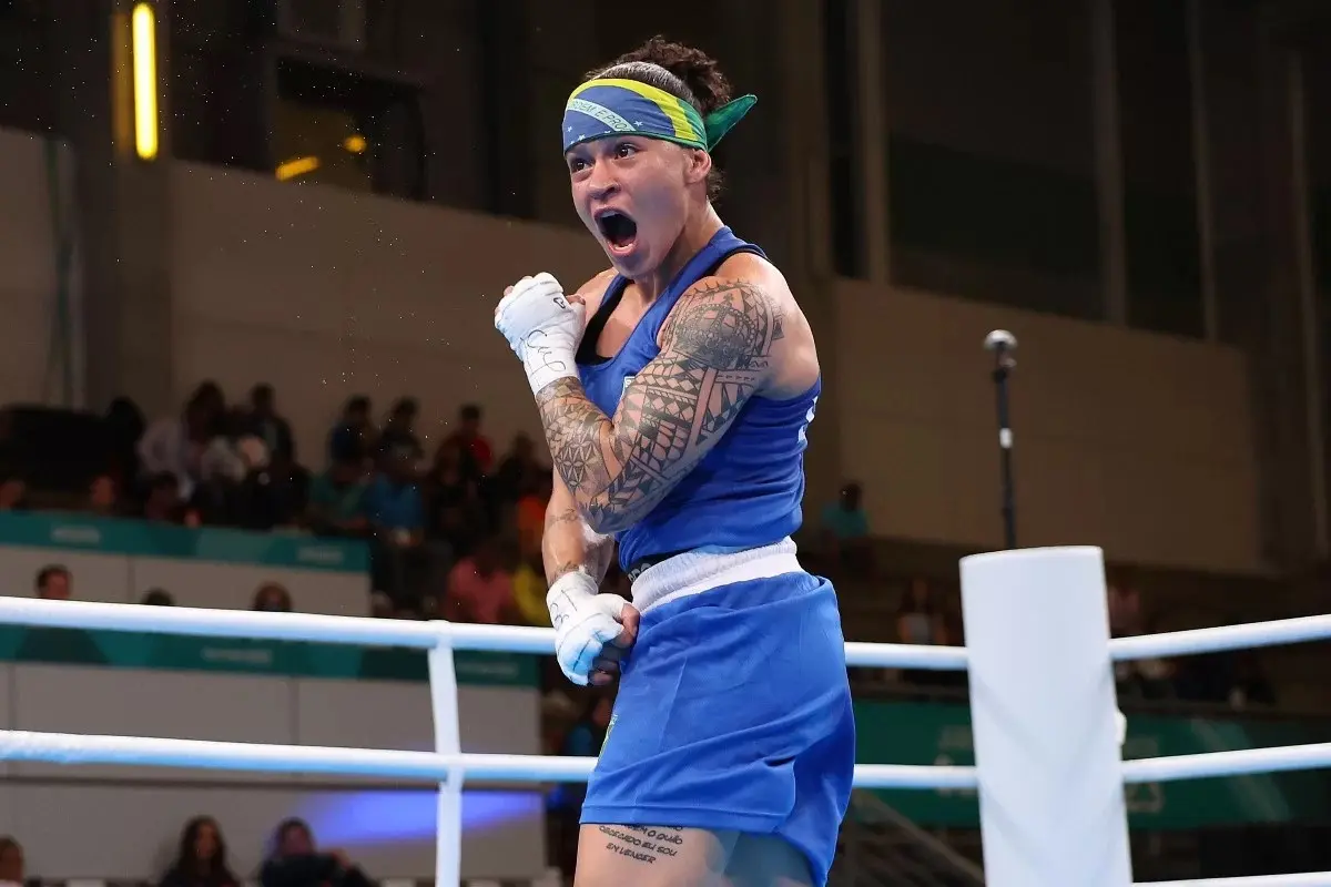 Pan-Americano 2023: Bia Ferreira vence e é ouro no boxe