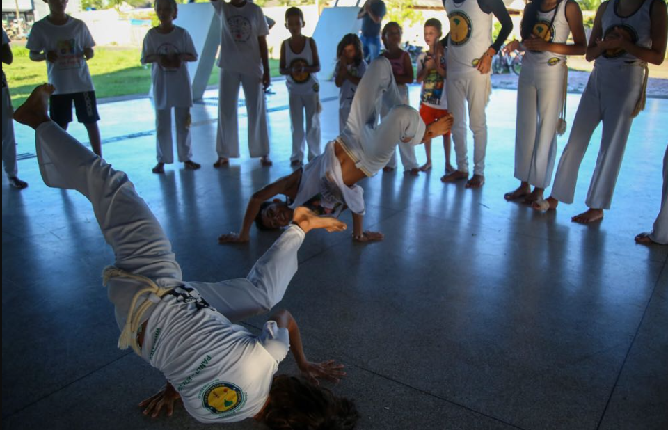 Projetos sociais do Estado promovem esporte, cultura e atendimento humanizado na Cidade do Povo
