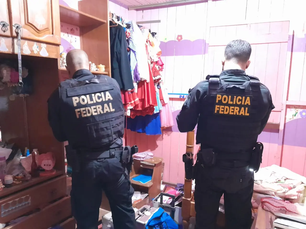 PF deflagra operação no Acre para combater crimes sexuais contra crianças; um é preso