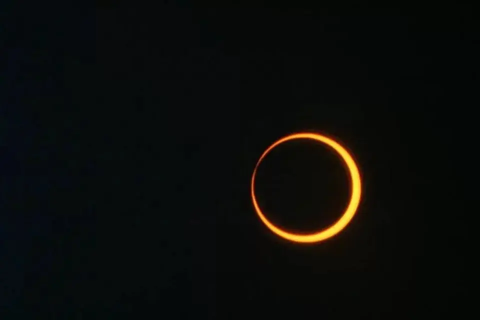 Eclipse anular deste sábado pode causar cegueira; veja cuidados