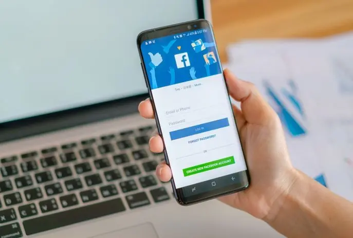 Na Justiça, viúvo ganha direito de acessar redes sociais de esposa falecida