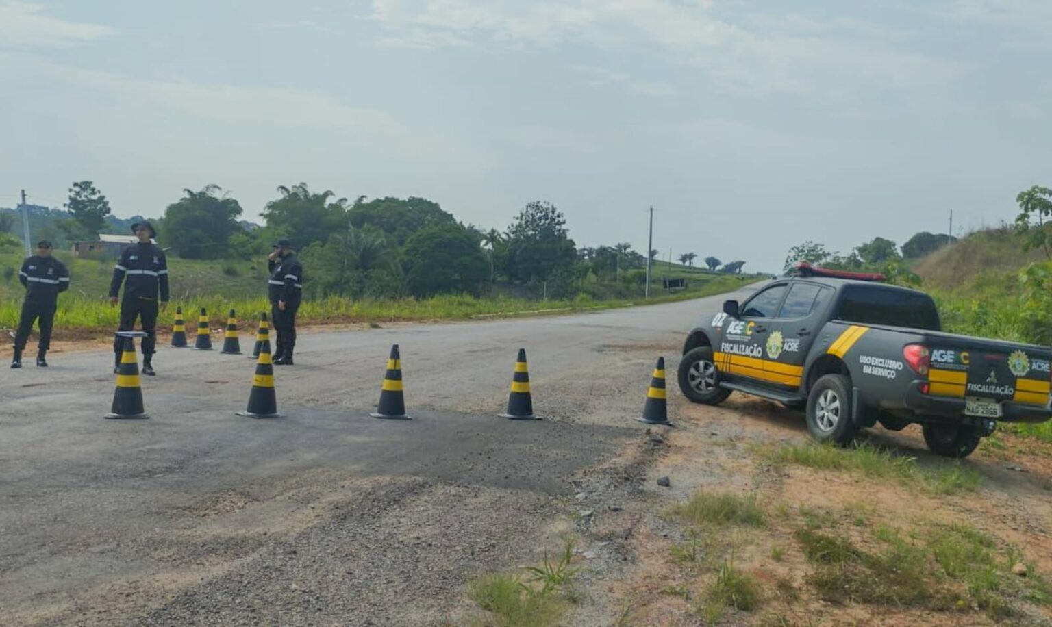 Ageac intensifica ações de combate ao transporte irregular em estradas intermunicipais