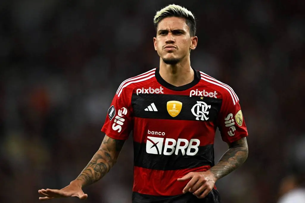 Com apoio da Amazon, Globo oferece R$ 2 bilhões para renovar Brasileirão; SBT conversa com liga