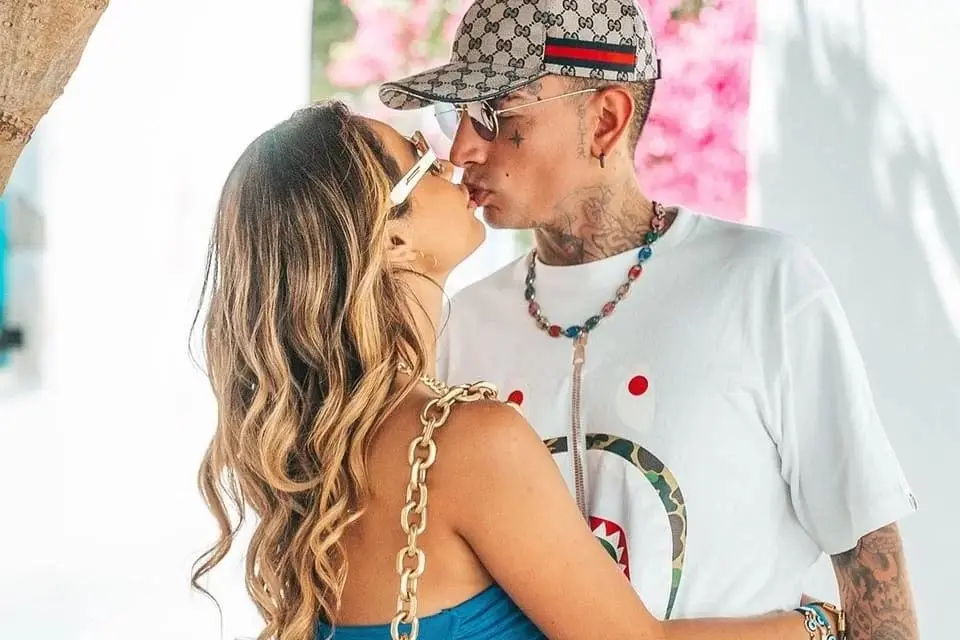 MC Guimê refaz tatuagem e tampa rosto de Lexa após divórcio: veja