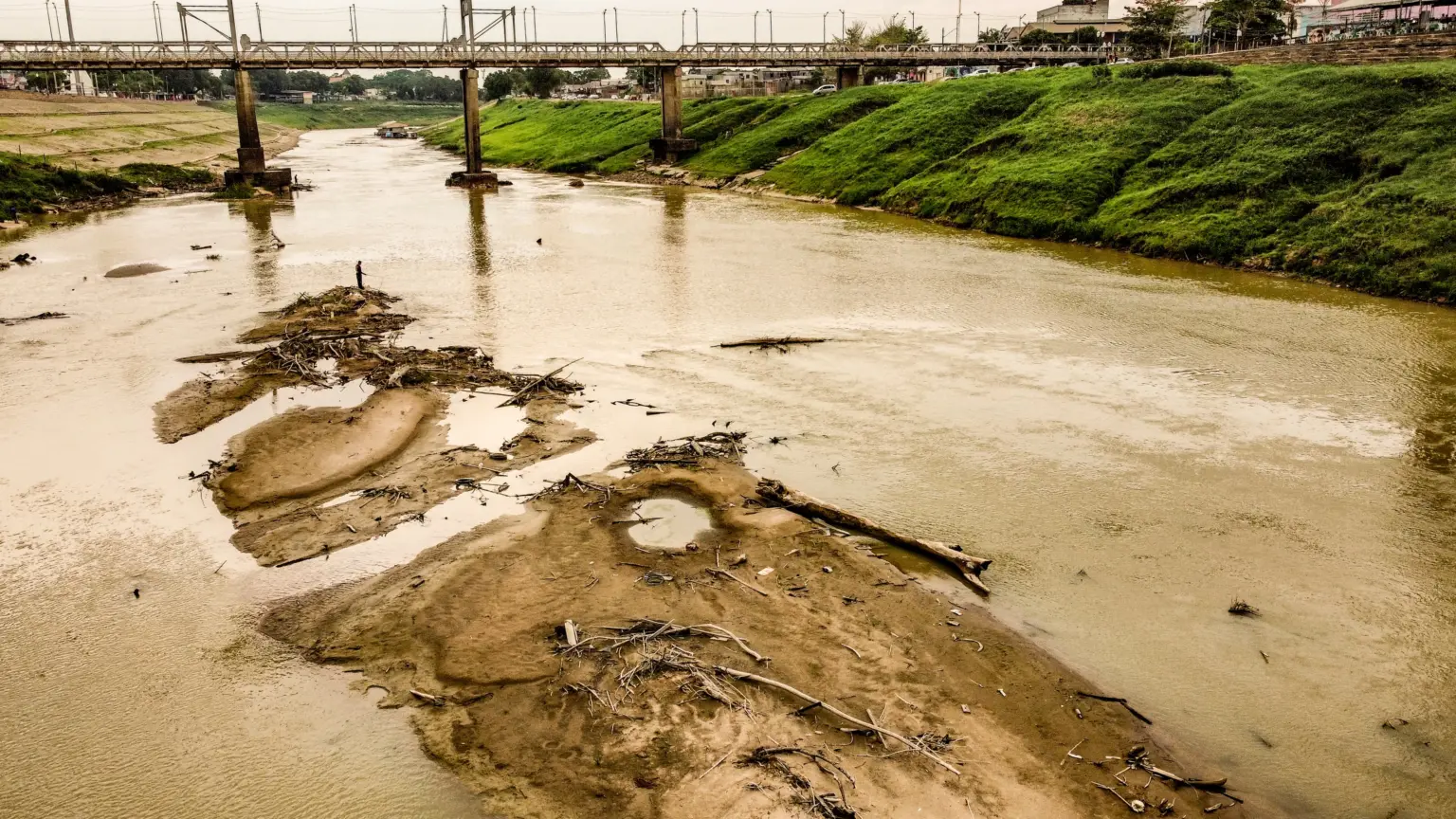 Rio Acre atinge a maior seca da história no mês de novembro