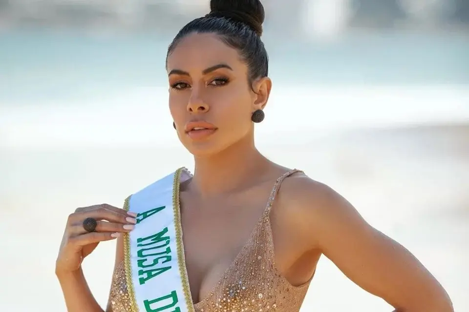 Musa fitness diz que namorado a dispensou após ela ter engordado 2kg