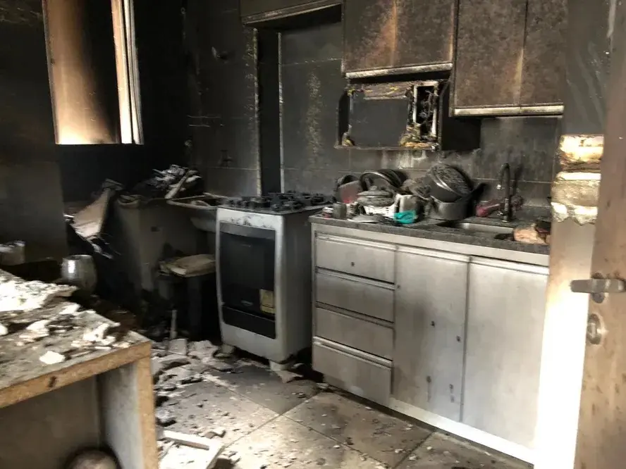 ‘O vovô te perdoa’, diz idoso que pulou de quatro andares para se salvar de incêndio