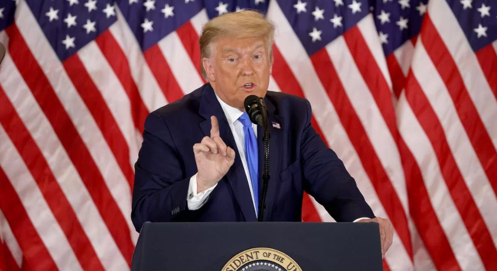 Advogados de Trump se declaram culpados por interferência na eleição