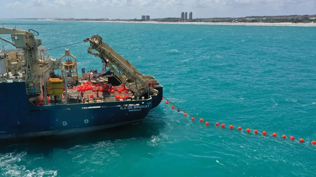 Usina em praia no Ceará pode derrubar toda internet do Brasil