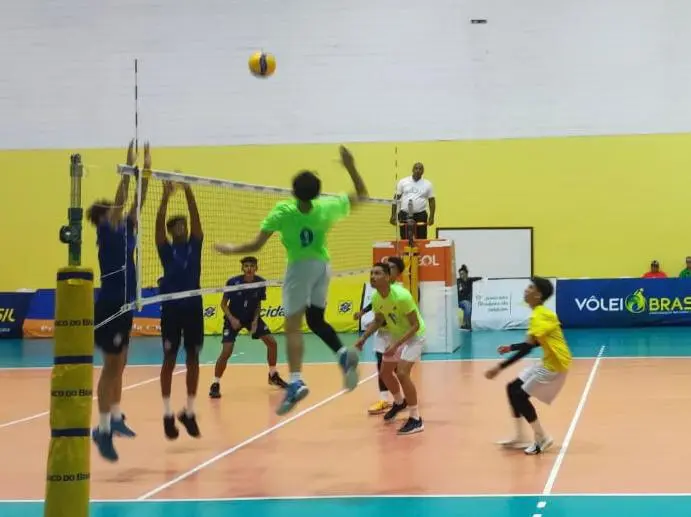Acre bate Amapá de virada e conquista 1ª vitória no Brasileiro de Vôlei