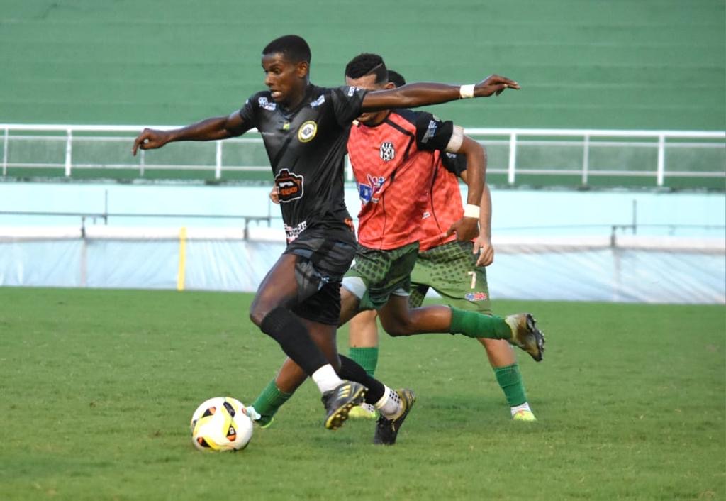 Adesg programa início dos treinamentos para 3 de janeiro