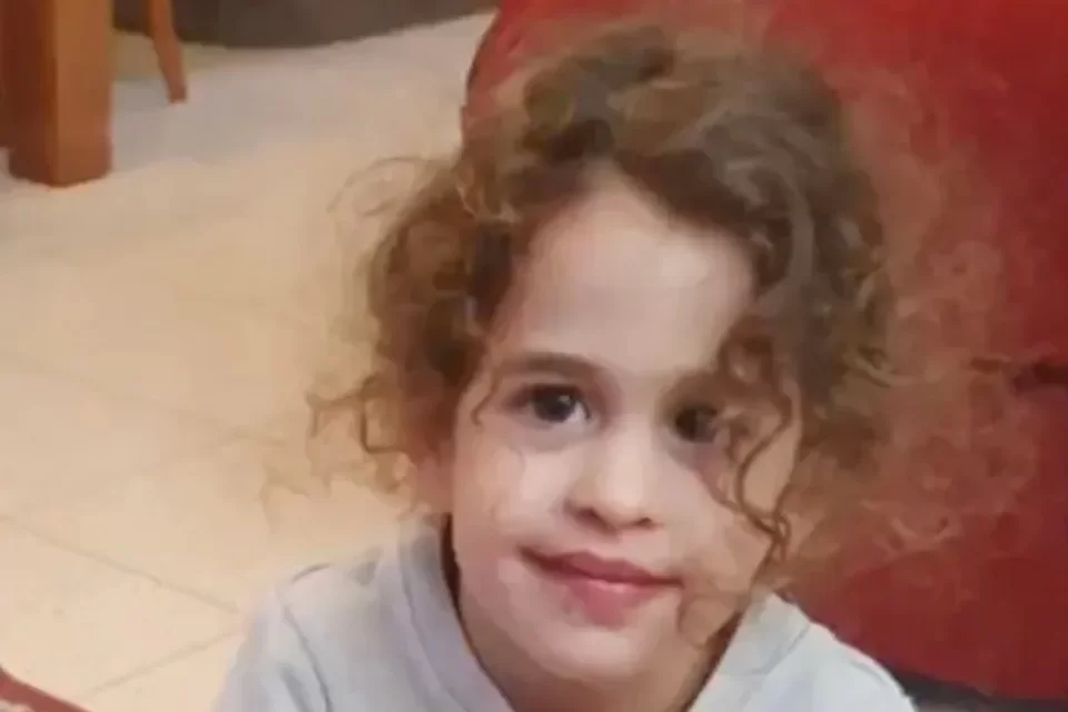 Governo dos EUA espera libertação de menina de 4 anos pelo Hamas