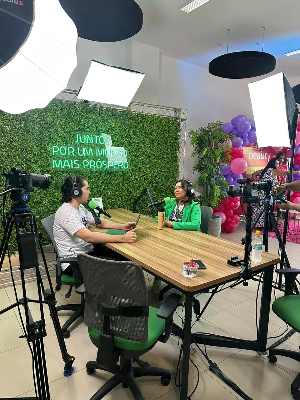 Sicredi Biomas participa do principal evento de inovação e tecnologia do Acre