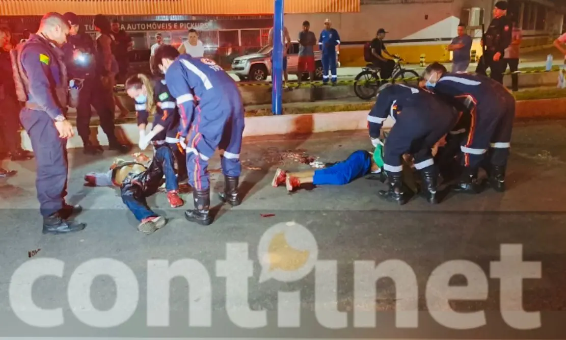 Vídeo mostra dupla baleada por policiais agonizando em via pública em Rio Branco; confira