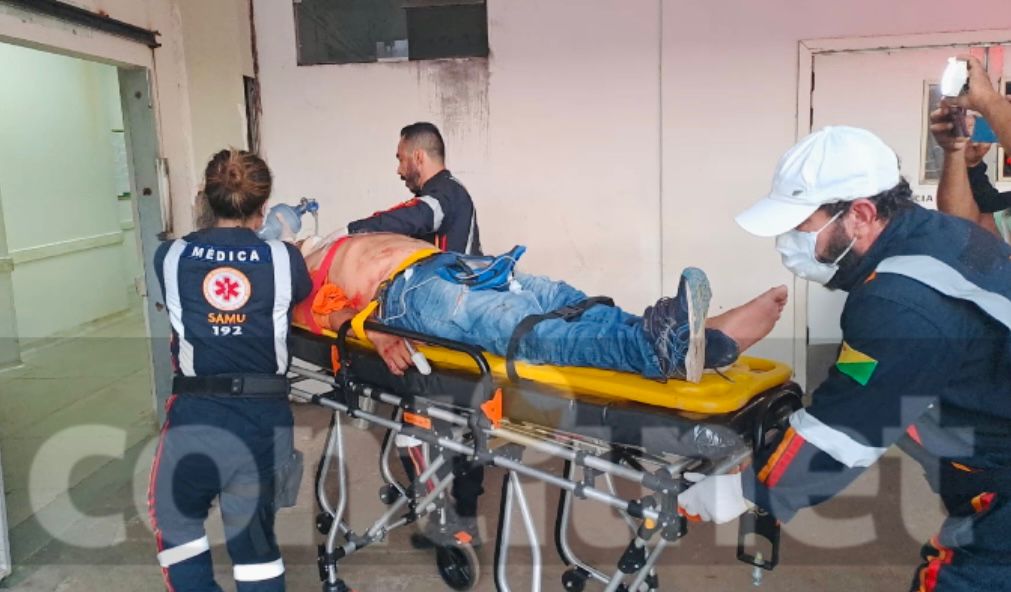 Colisão entre motocicletas deixa homem gravemente ferido em Rio Branco