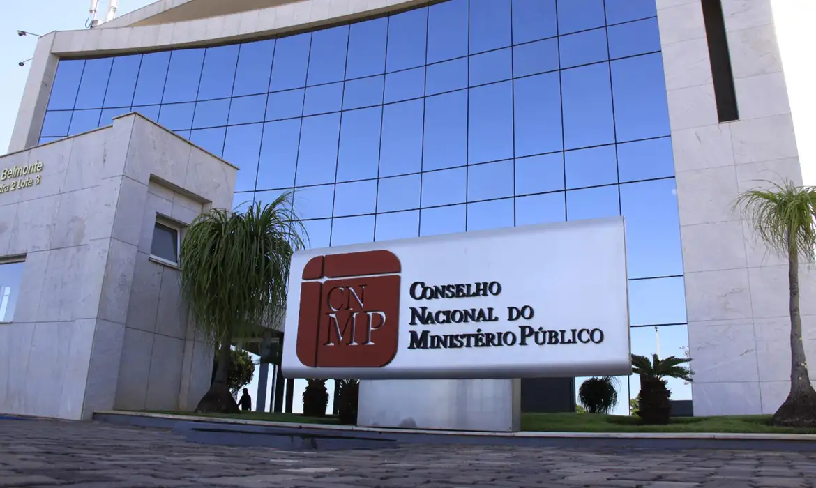 População negra é minoria no Ministério Público brasileiro, diz estudo