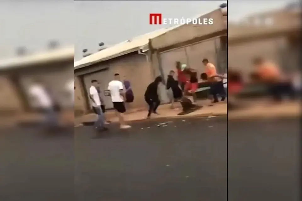 Briga por pano de prato: sogro denunciou genro por agressão com enxada