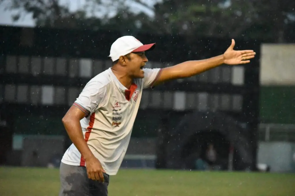 Escolinha do Santa Cruz começa na segunda com Pedro Balu no comando