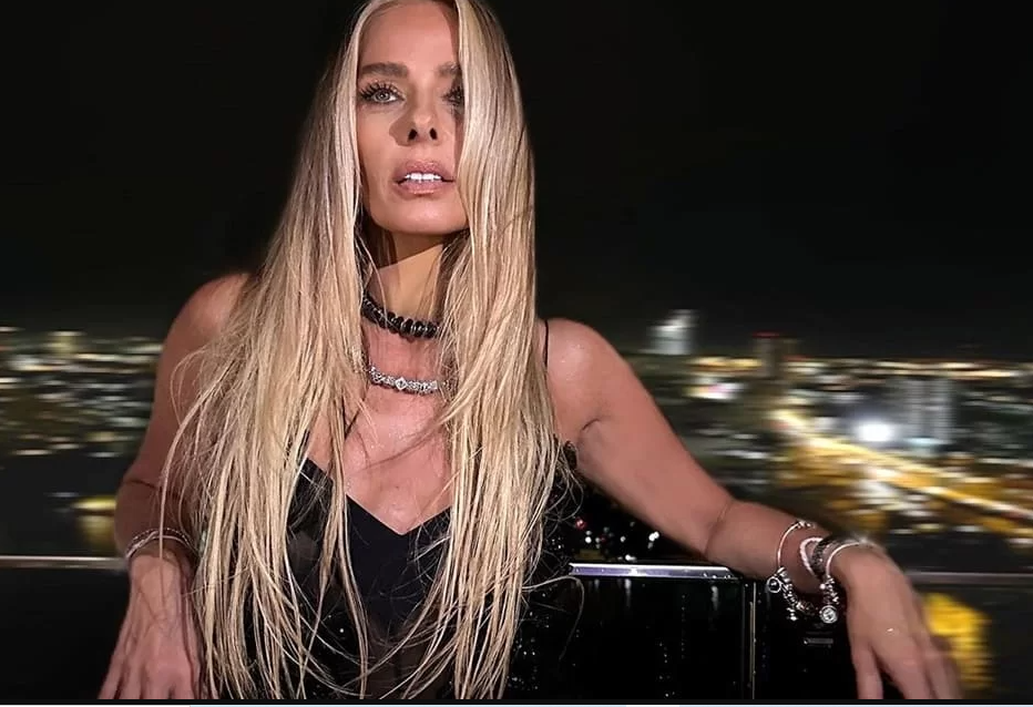 Adriane Galisteu relembra época que posou nua: “Mudou minha vida”