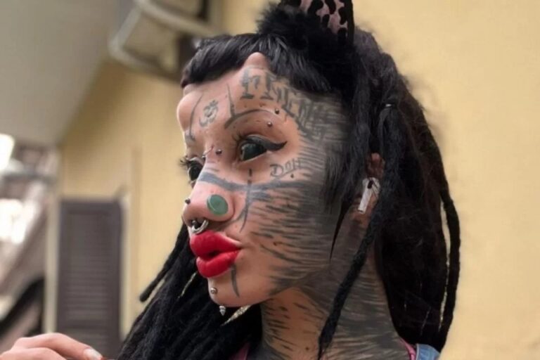 Mulher faz modificações corporais para se transformar em gata humana