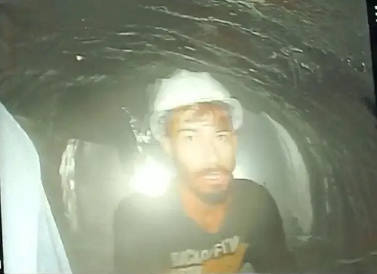 Veja primeiras imagens de trabalhadores presos em túnel na Índia