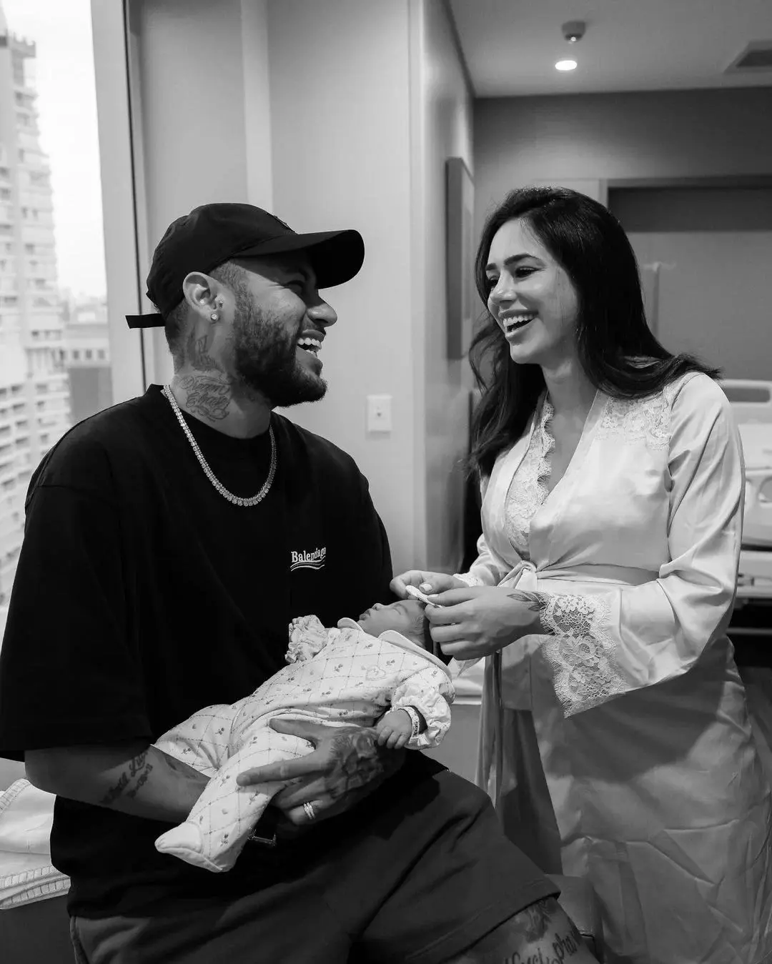 Bruna Biancardi nega acordo milionário e voto de silêncio com Neymar
