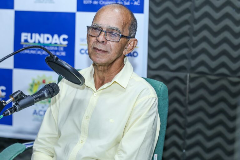 Dia do Radialista: conheça o profissional que atua nas rádios acreanas há mais de 40 anos