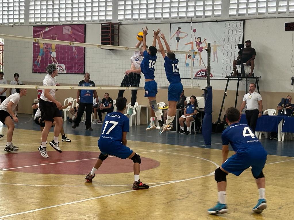 Seleção acreana de vôlei perde jogos na abertura do Campeonato Brasileiro