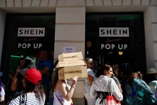 Comprinhas da Shein e Shopee: taxa até US$ 50 pode ser definida ainda em 2023