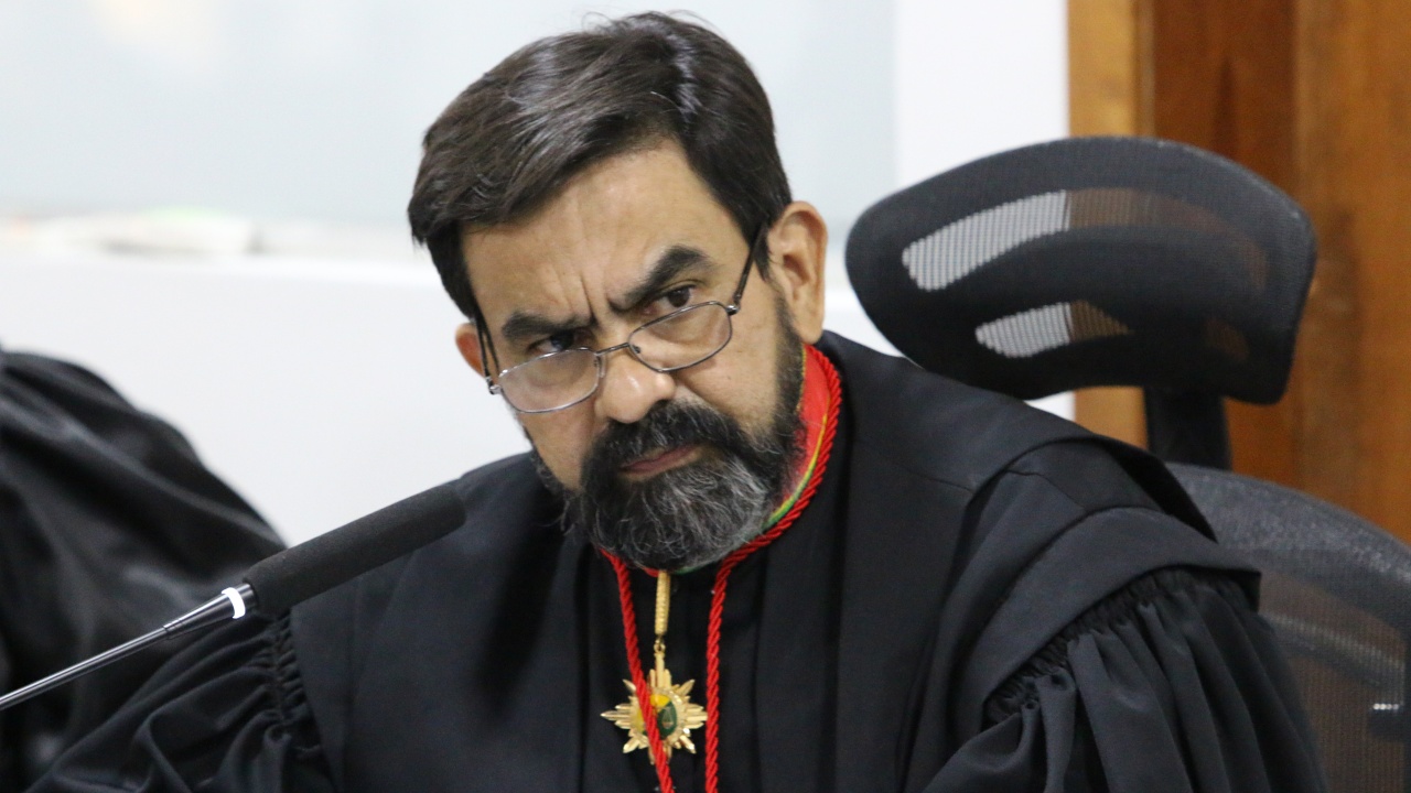 Procurador Álvaro Luiz Pereira é reconduzido ao cargo de corregedor-geral do MPAC
