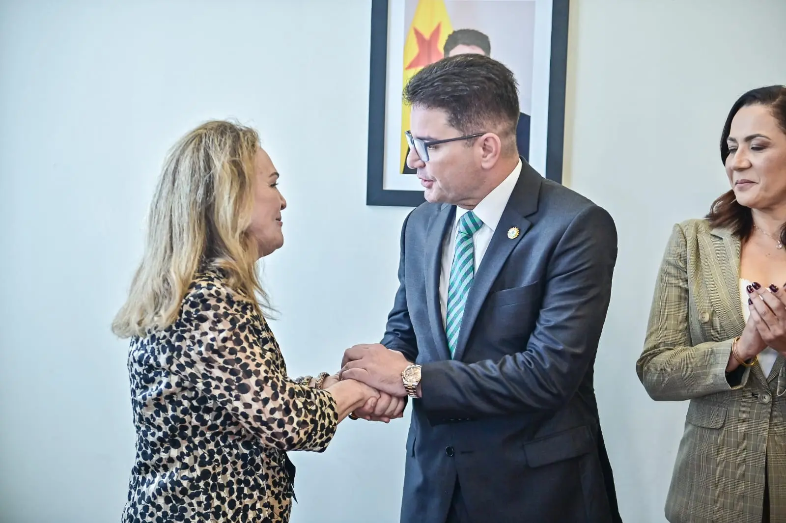 Gladson promove almoço de confraternização no Palácio e reúne diversos poderes e instituições