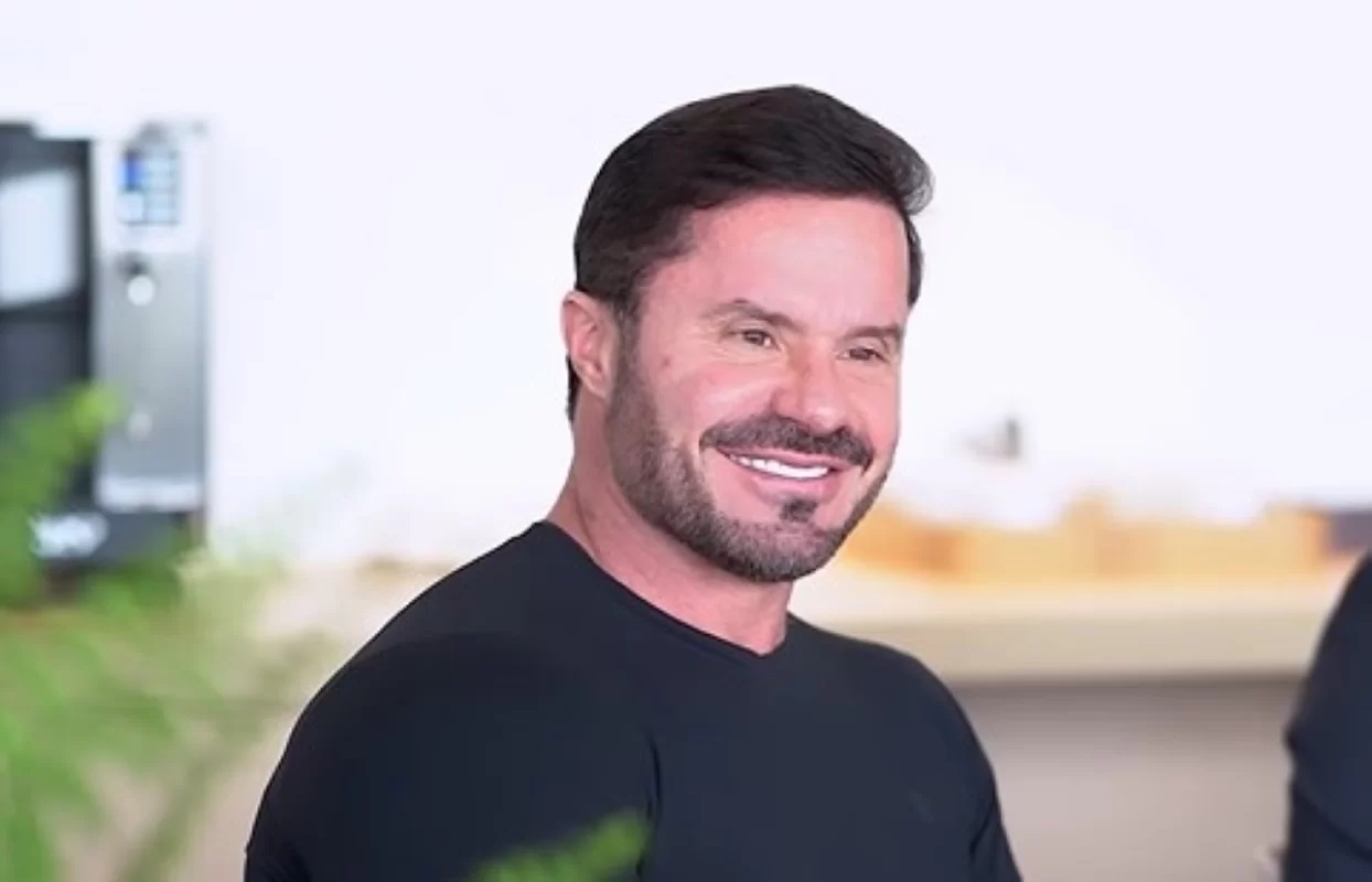 Vídeo: Cariani disse ter conquistado primeiro milhão aos 27 anos