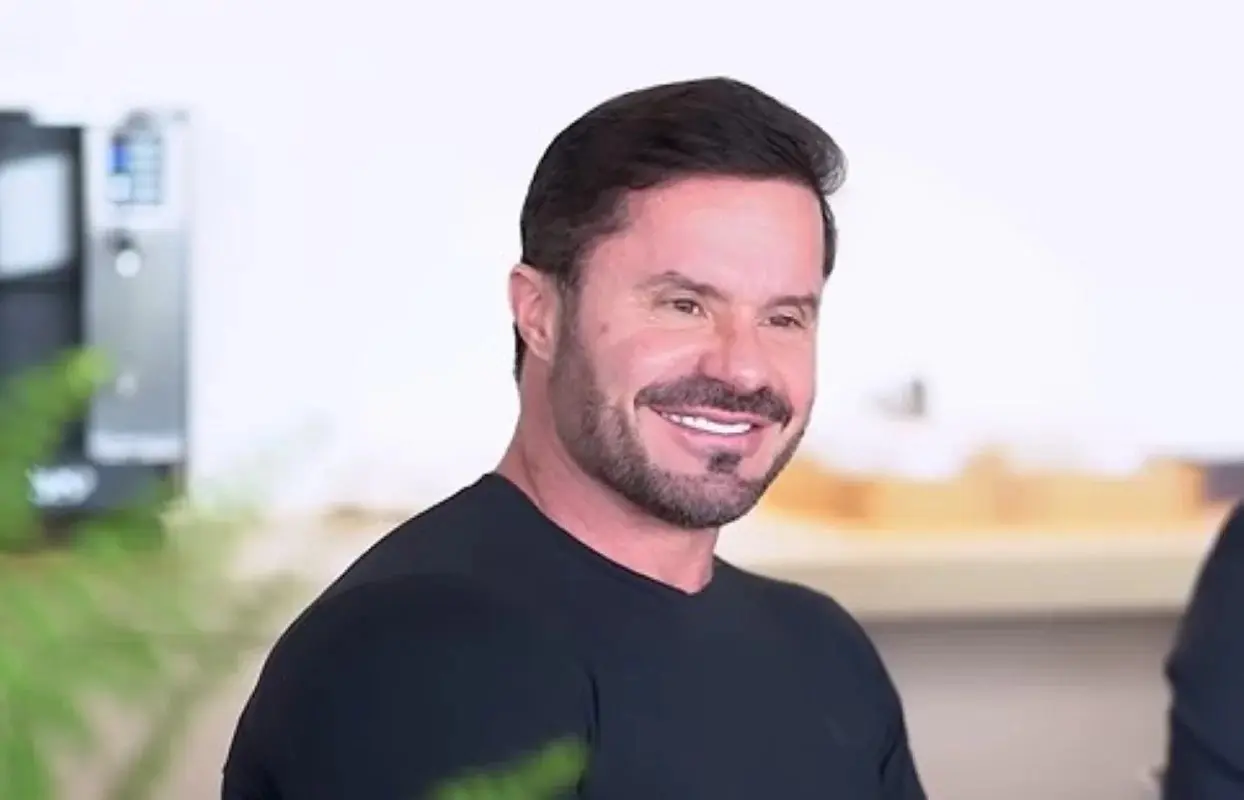 Vídeo: Cariani disse ter conquistado primeiro milhão aos 27 anos