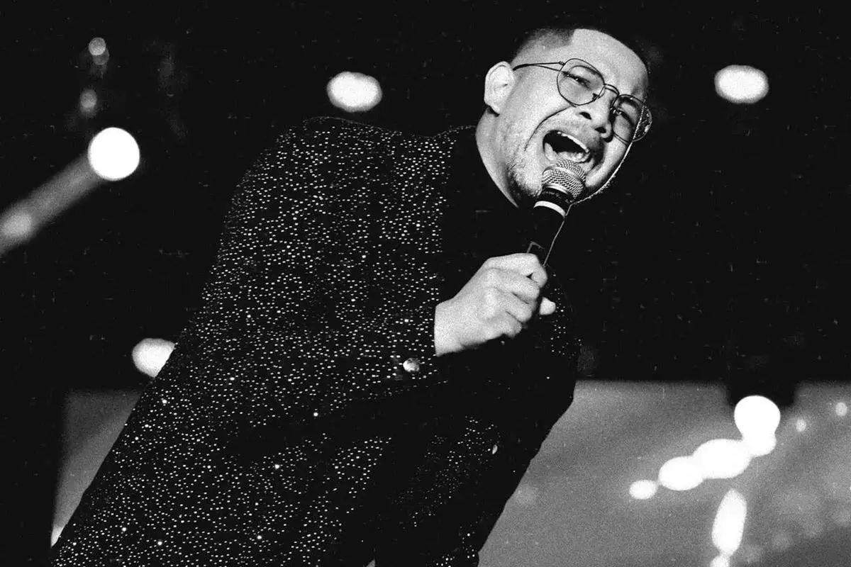 Cantor gospel morre aos 30 anos durante show na Bahia