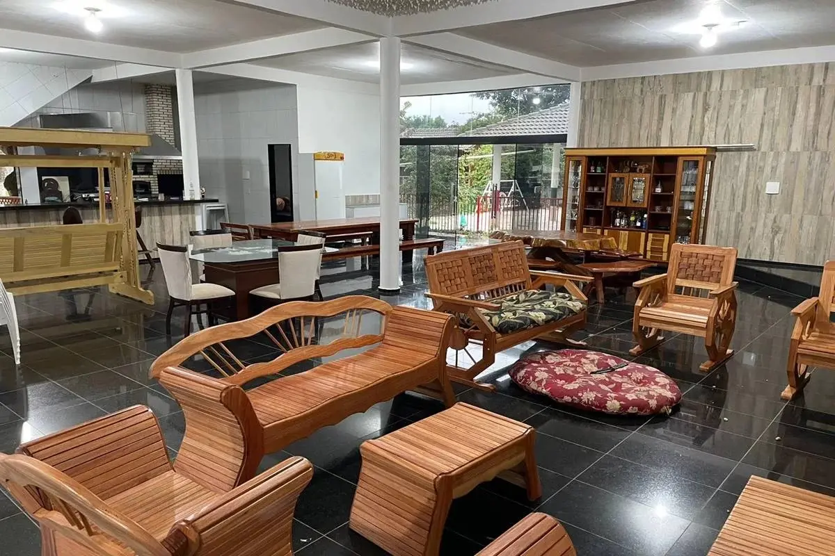 Veja imagens da mansão onde mora empresário que lavou R$ 31 milhões