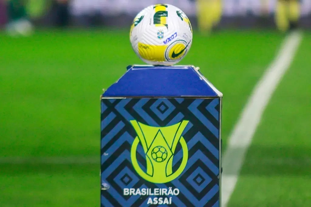 Conheça os canais de transmissão ao vivo de futebol grátis de alta  qualidade no Brasil - ContilNet Notícias